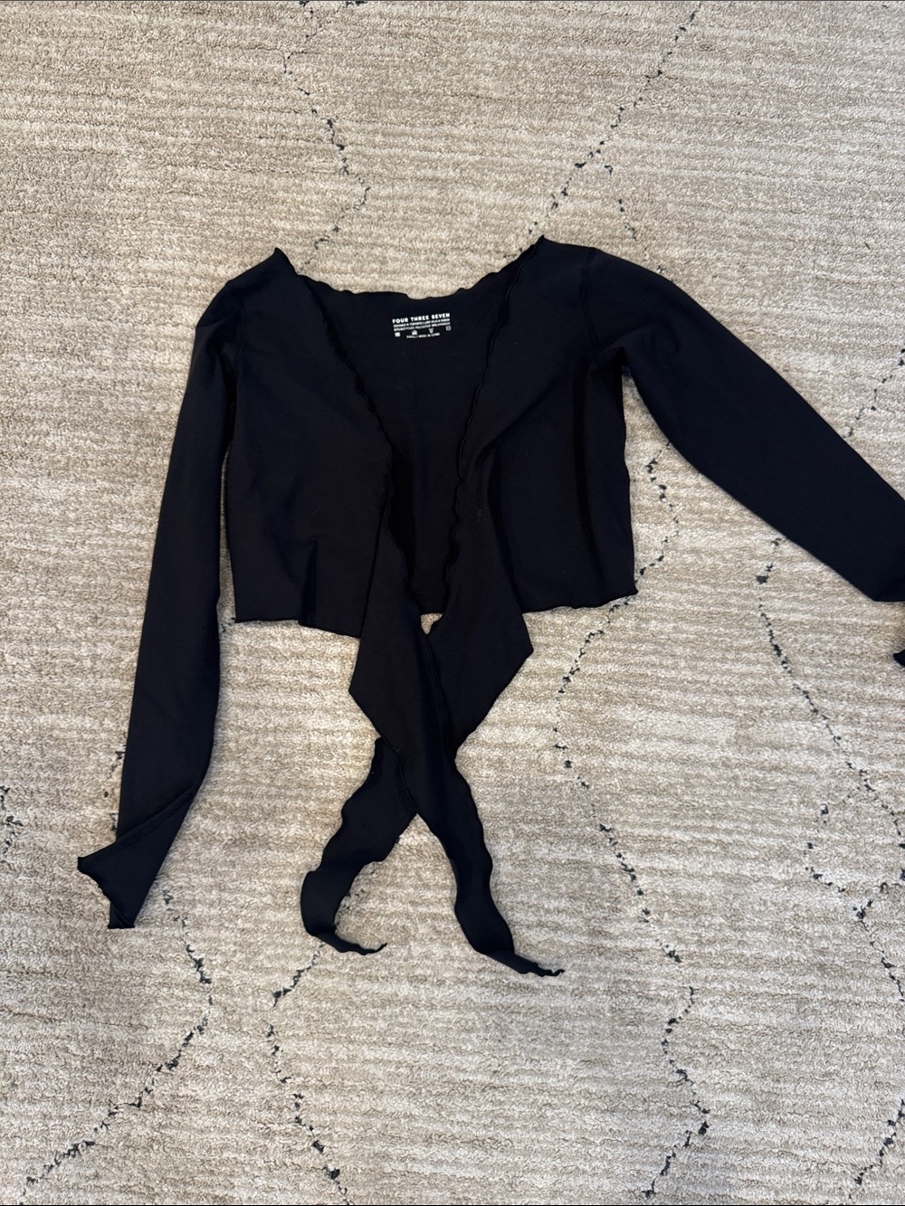 437 wrap size small